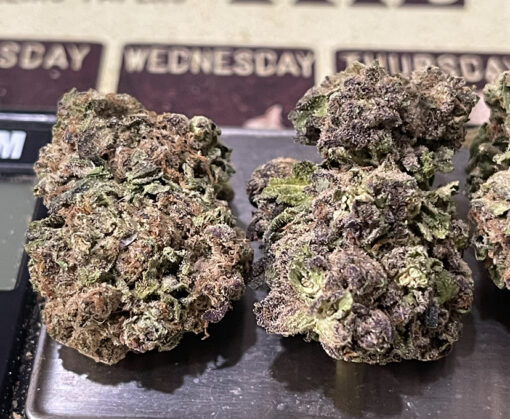 SKUNKS 28grams Oz on SALE 26%THC SATIVA 🔥 - Image 4