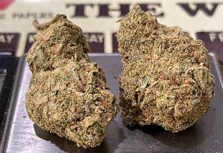 BLUBERRY OG 4grams INDICA 🥶WINTER SALE🥶28%THC - Image 4
