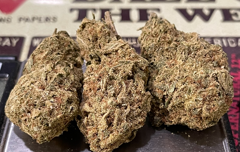 BLUBERRY OG 4grams INDICA 🥶WINTER SALE🥶28%THC - Image 2
